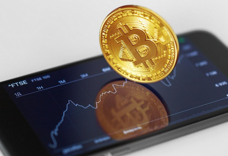 Bitcoin Price Rises After Weekly Inflows 